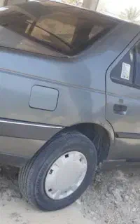 ماشین 405 جی ال آی