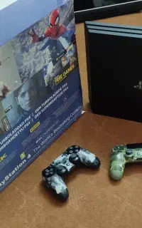 تلویزیون و ps4 لوازم گیم