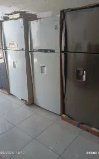 تلوزیون نو داخل کارتن