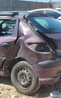 پژو ۲۰۶ مدل ۸۹ قرمز سیر متالیک رنگ خاص تصادفی