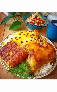 یک نفر همکار آقا یا خانم در رستوران