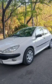 ۲۰۶ تیپ ۵ مدل ۱۳۹۶ در حد صفر