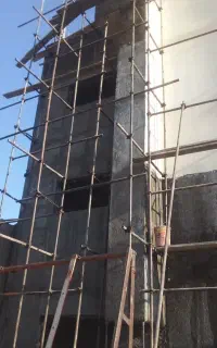 به تعدادی کارگرساختمانی واردبکار