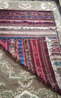 قالیچه دست باف با دار قالی