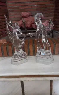 مجسمه کریستال