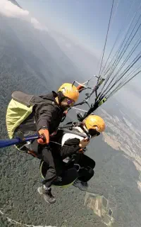 آموزش پرواز با پاراگلایدر