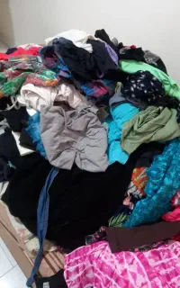 لباس استوک تمیز زنانه وبجه گانه