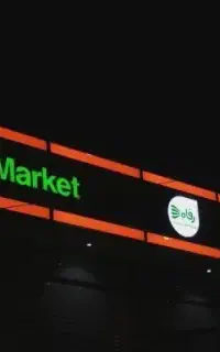 تابلو، تابلوسازی ، کامپوزیت، چلنیوم، تابلو مغازه
