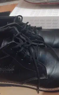 یه جفت کفش مردانه چرم اصل