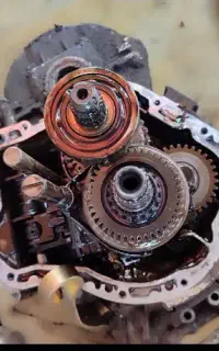 مکانیک و جلوبندی سیار درمحل انجام میگردد