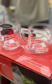 نیم لیوان blink max