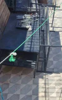 تخت اهنی