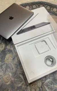 مک بوک پرو ۲۰۲۰ اینتل تاچ بار