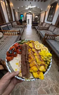 رستوران سنتی ارم