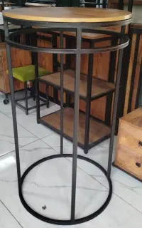 رگال لباس و استند گل
