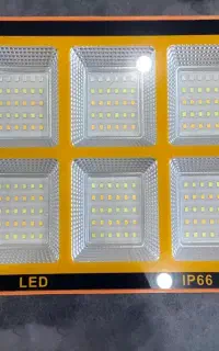 پرژکتور خورشیدی