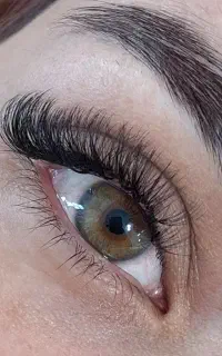 آف ویژه اکستنشن مژه . لیفت و لمینت . کاشت مژه