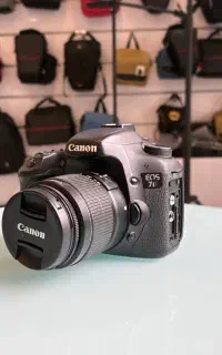 دوربین Canon 7D