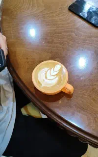 کافه و رستوران (پنج ستاره) Aramesh