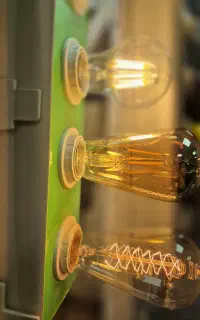 فروش انواع چراغ فیلامنتی و ادیسونی به قیمت تولیدی