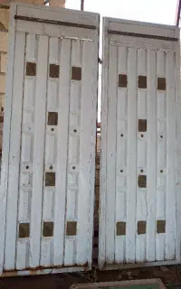 در آهنی