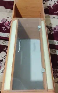 کمد ایستاده