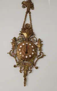 ساعت دیواری