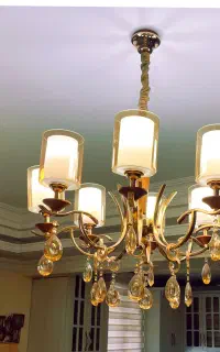 دو عدد لوستر ۸ شاخه کریستال با لامپ