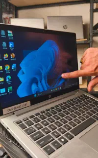 لپتاپ فوق العاده HP/ لمسی/به شدت تمیز