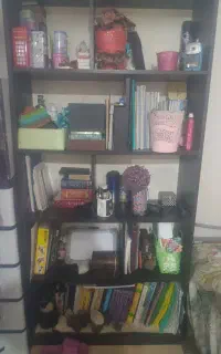 کتابخانه چوبی