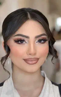 ۳۰٪ تخفیف میکاپ و شنیون