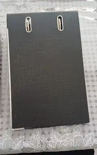 زونکن کوچک مشکی و سایر وسایل