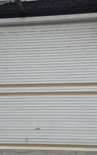 مغازه بر جاده سلماس