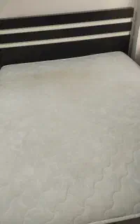 تخت دو نفره