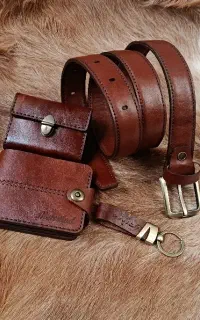 چرم طبیعی دستدوز کیانا