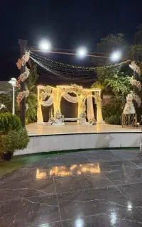 تالار و باغ