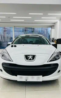 پژو۲۰۷پاناروما مدل۱۴۰۲