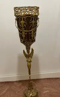 سطل ایستاده برنز