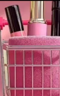 استخدام فروشنده لوازم آرایشی و بهداشتی در خانه