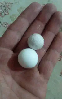 دوعدد سنگ الماس