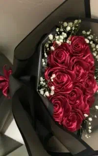 ده شاخه گل روبانی همراه باگل عروس
