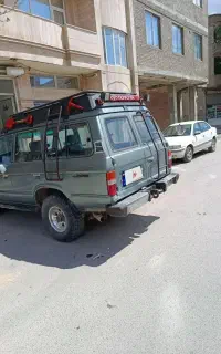 تویوتا لندکروز فرماندهی ۳ اف