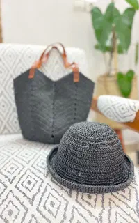 کیف و کلاه ساحلی رافیا