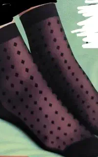 جوراب شیشه ای طرح دار