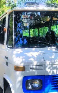مینی بوس جهت سرویس دهی