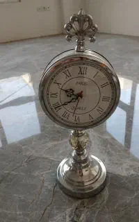 ساعت رو میزی