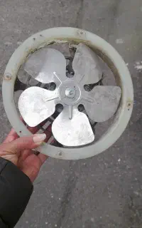 فن هواکش صنعتی ۵۰در ۵۰