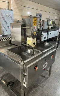 دستگاه فلافل زن تک نازل و سرخ کن دو لگن نونو