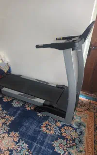 تردمیل ورزشی