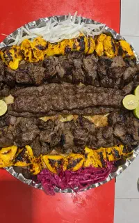 نیروی خانم فقط‌ برای رستوران